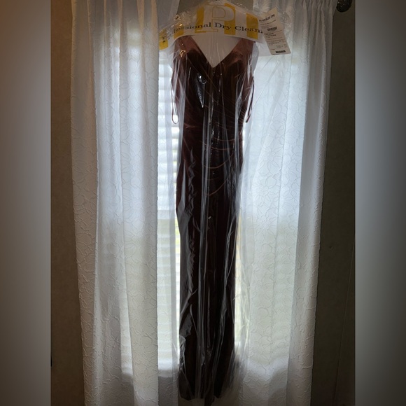 Revelry Velvet Bridesmaids Dress - Picture 6 of 9